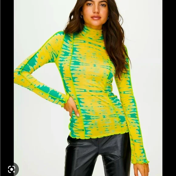 Orbit turtleneck - Picture 2 of 3